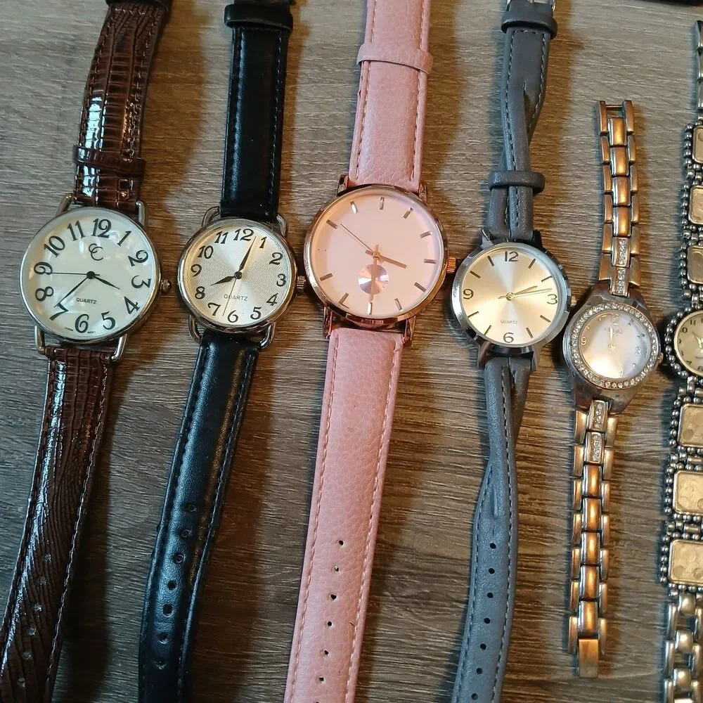 Huge Watch Lot of 35+ Mixed Brands Vintage & Modern Parts/Repair Untested-Box 10